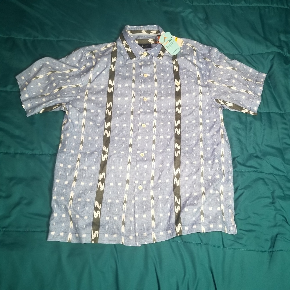 Tommy Bahama blue button up short sleeve nwt